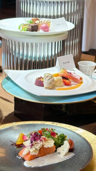 .
2日間のアイテムフェア

たくさんの新郎新婦様にお越しいただきました🫧
.
素敵な結婚式をたくさんお手伝いさせていただきます🕊️
.

＿＿＿＿＿＿＿＿＿＿＿＿＿＿＿＿＿＿＿＿
＼新潟県内最大級！／

上越市の結婚式場【ザ・グランスイート】
・県内最大級チャペル 地上49mの大聖堂
・リゾート感溢れるパーティ会場
・まるで海外のような特別な空間

[アクセス]
住所：新潟県上越市大道福田554番地
お電話：0120-20-6111（10:00～19:00）
定休日：火曜日

▼見学のご予約はプロフィールURLから✨
@the_gran_suite
＿＿＿＿＿＿＿＿＿＿＿＿＿＿＿＿＿＿＿＿
@minnano_wedding

#thegransuite 
#duocerezo 
#上越結婚式 
#結婚式 
#展示会