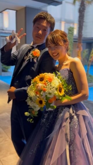 .
ゲストは知らない
お色直し入場までの新郎新婦様
.

＿＿＿＿＿＿＿＿＿＿＿＿＿＿＿＿＿＿＿＿

＼新潟県内最大級！／

上越市の結婚式場【ザ・グランスイート】
・県内最大級チャペル 地上49mの大聖堂
・リゾート感溢れるパーティ会場
・まるで海外のような特別な空間

[アクセス]
住所：新潟県上越市大道福田554番地
お電話：0120-20-6111（10:00～19:00）
定休日：火曜日

▼見学のご予約はプロフィールURLから✨
@the_gran_suite
＿＿＿＿＿＿＿＿＿＿＿＿＿＿＿＿＿＿＿＿